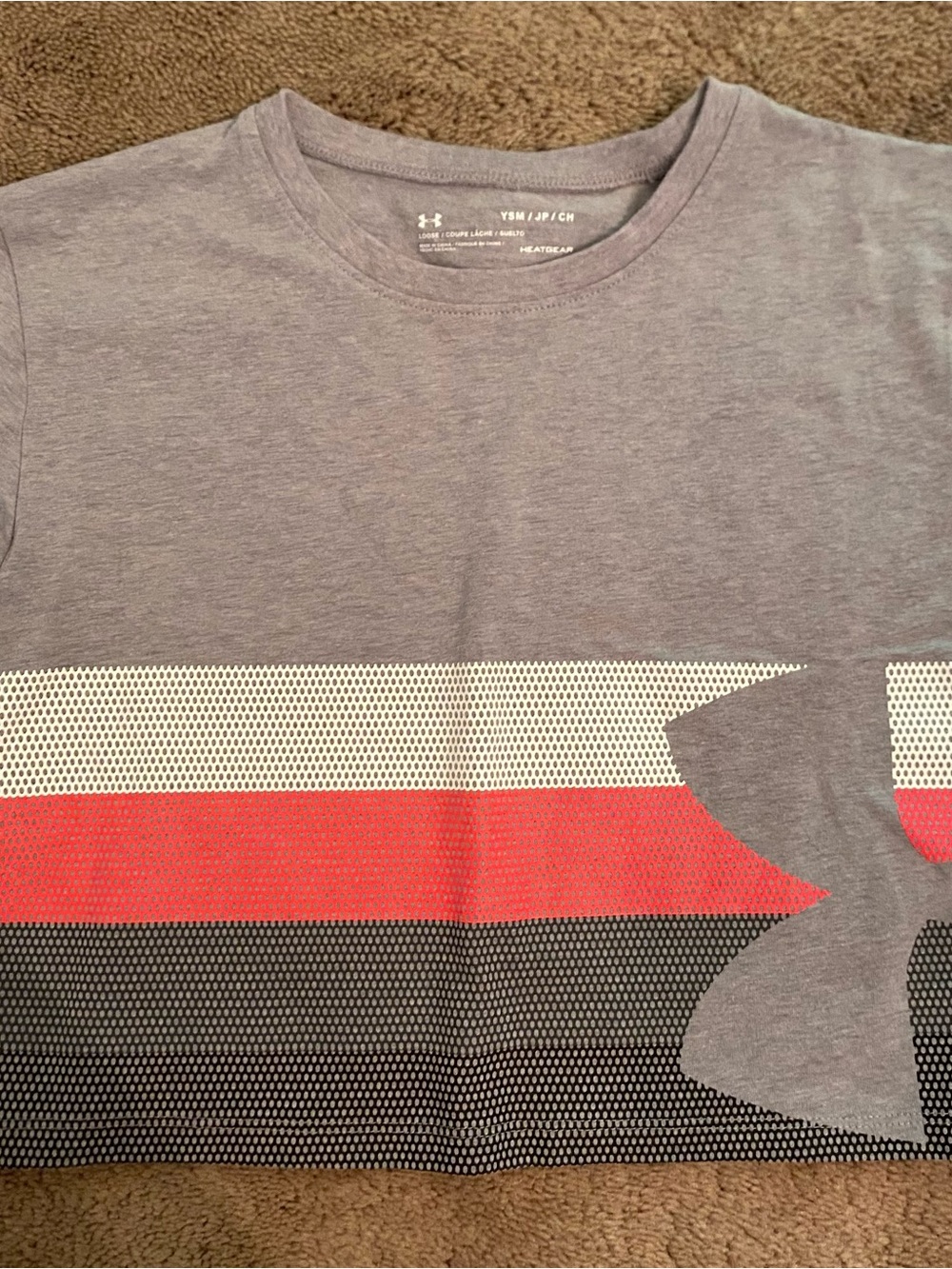 Under Armour Girl’s Heather Gray Performance cropped boxy stripe T-Shirt